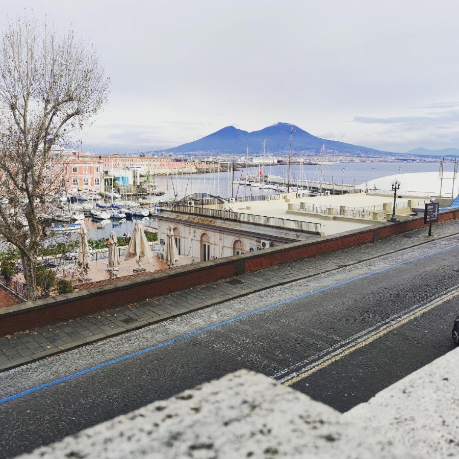 Borgo Santa Lucia Apartment Nápoly Kültér fotó