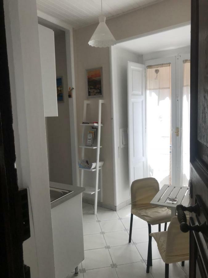 Borgo Santa Lucia Apartment Nápoly Kültér fotó