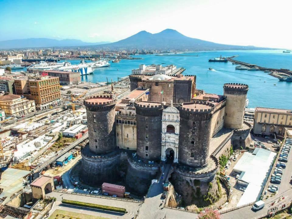 Borgo Santa Lucia Apartment Nápoly Kültér fotó